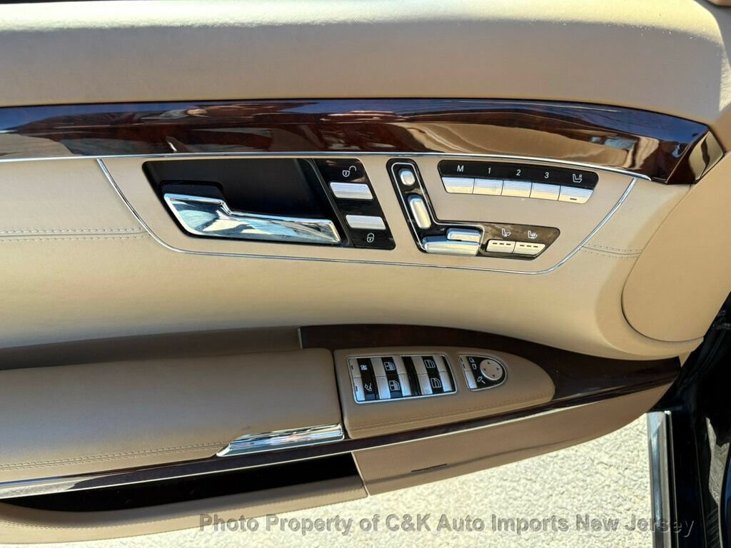 Used 2007 Mercedes-Benz S 600 image 17