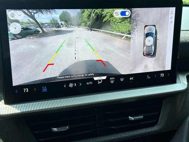 Used 2025 Ford Explorer Platinum RWD image 24