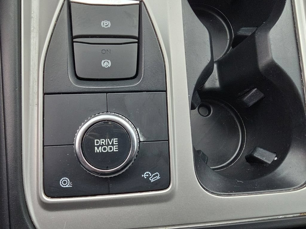 Used 2022 Ford Explorer XLT AWD/4WD image 30