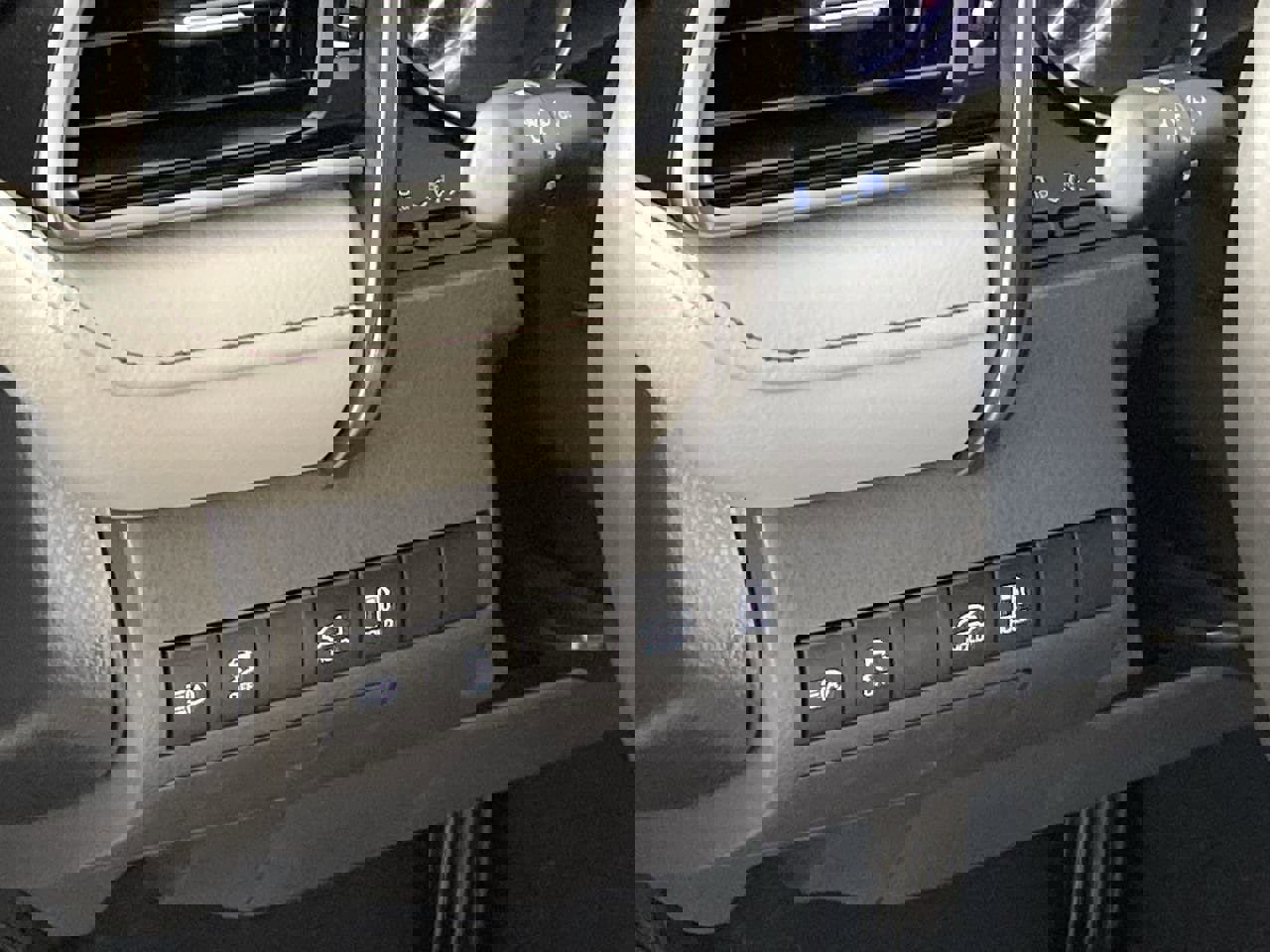 Used 2024 Toyota Camry XSE image 13