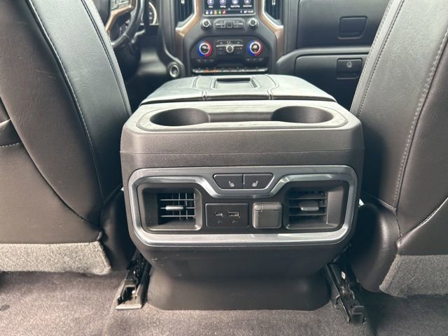 Used 2019 Chevrolet Silverado 1500 High Country w/ Technology Package image 16