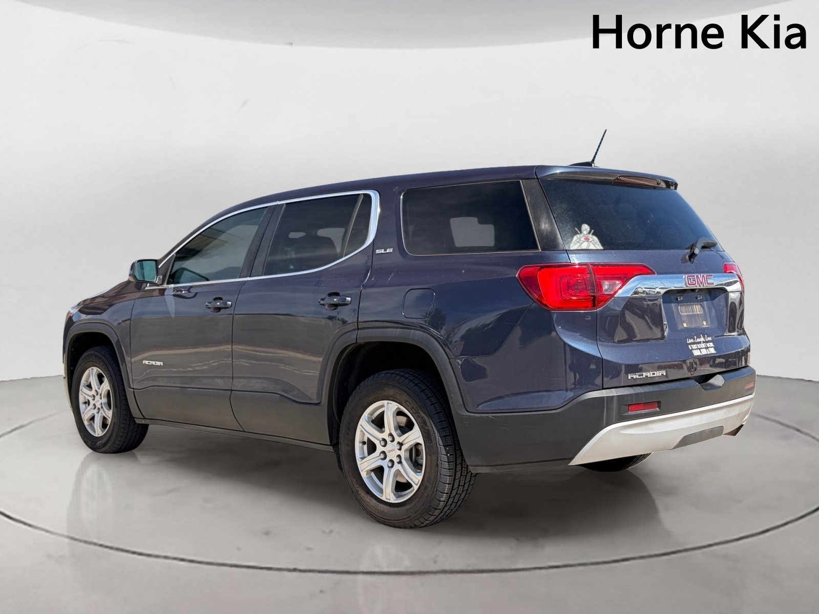 Used 2018 GMC Acadia SLE FWD image 8