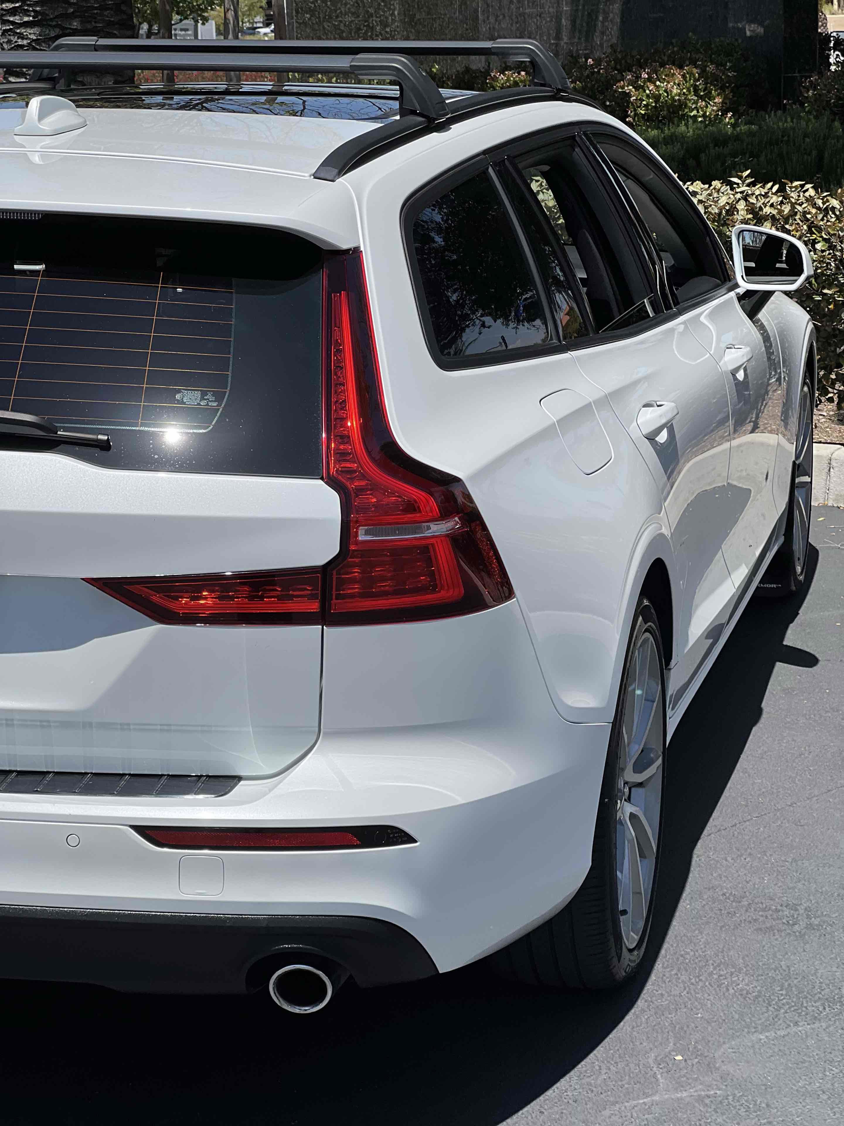 Used 2020 Volvo V60 T5 Momentum w/ Protection Package FWD image 37