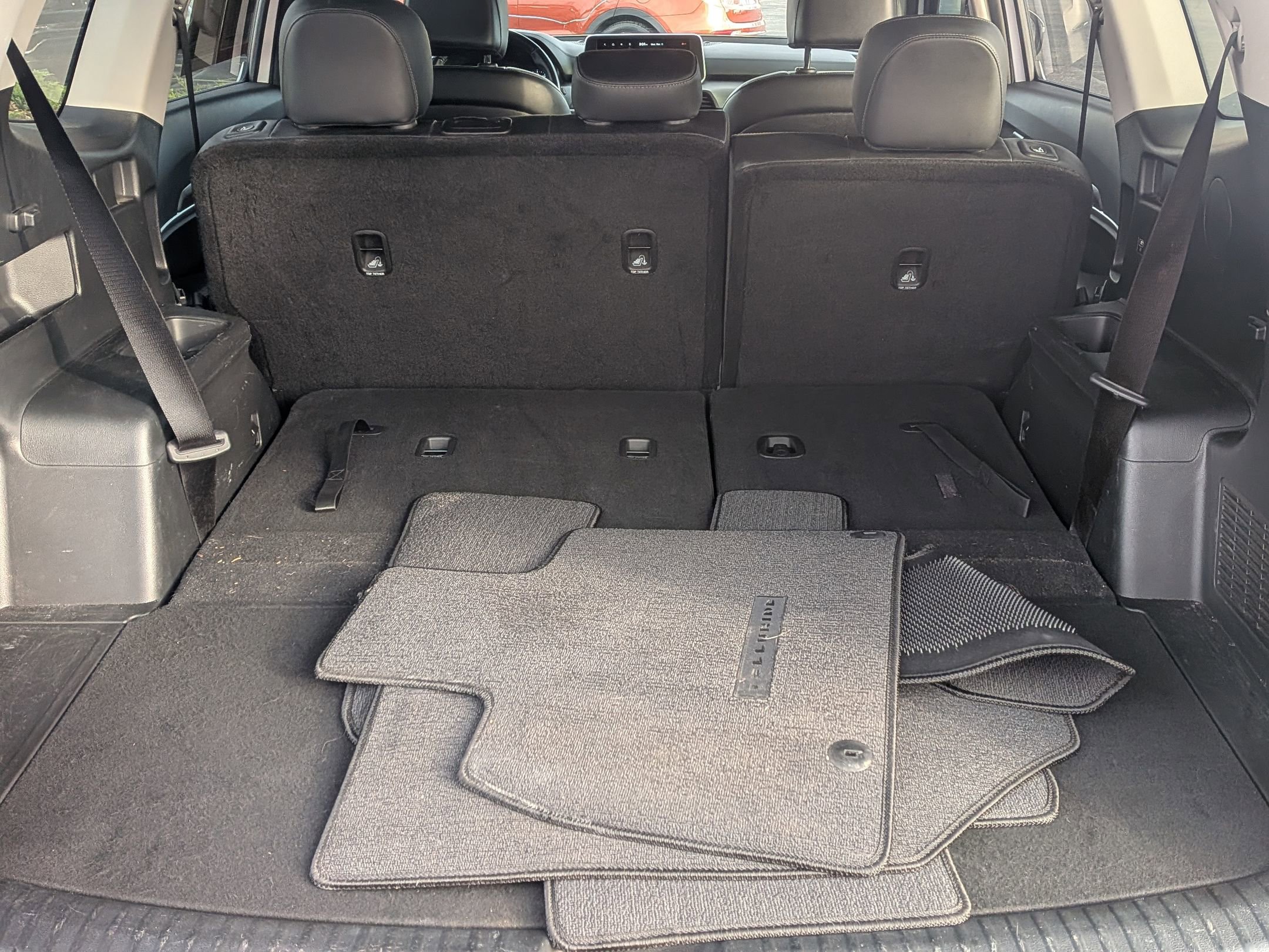 Used 2022 Kia Telluride LX image 34