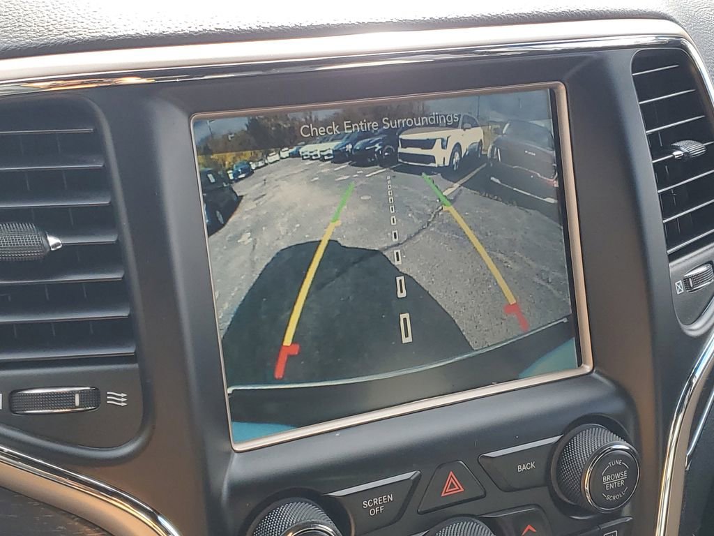 Used 2017 Jeep Grand Cherokee Limited image 22