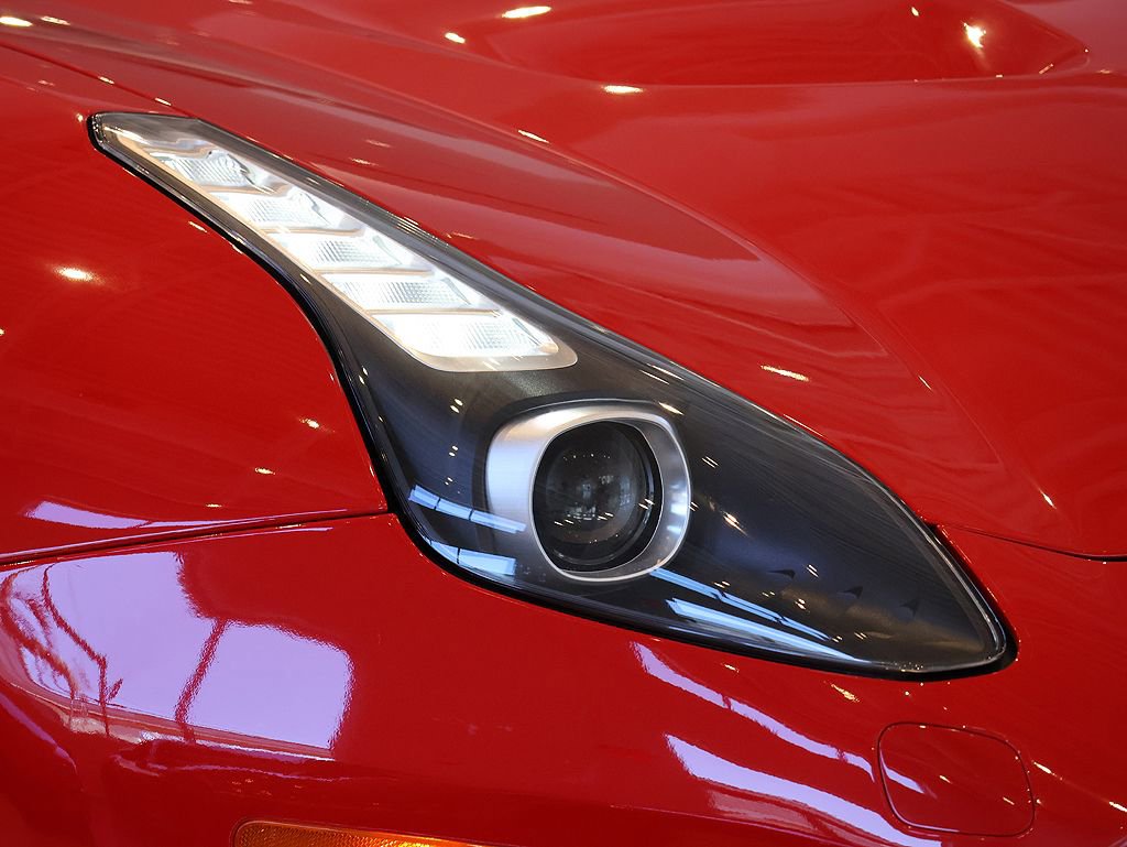 Certified 2017 Ferrari California T image 14