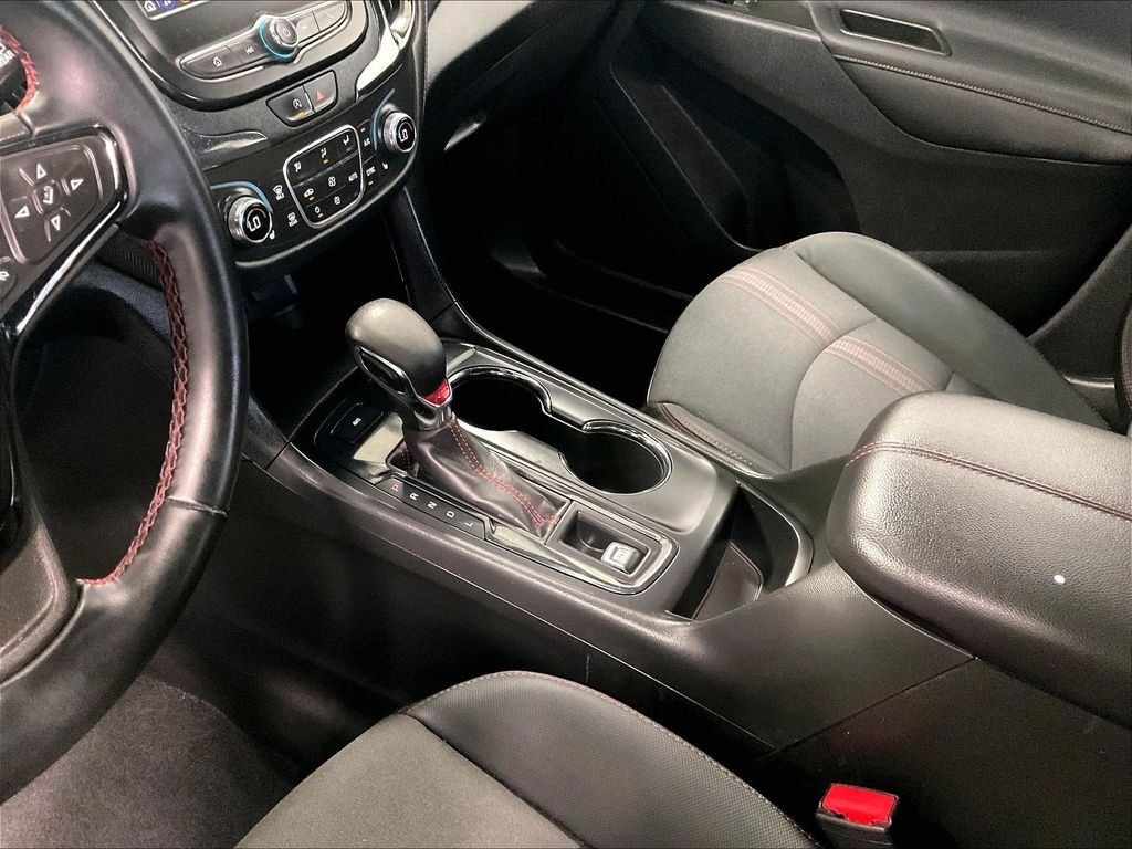 Used 2023 Chevrolet Equinox RS AWD/4WD image 21