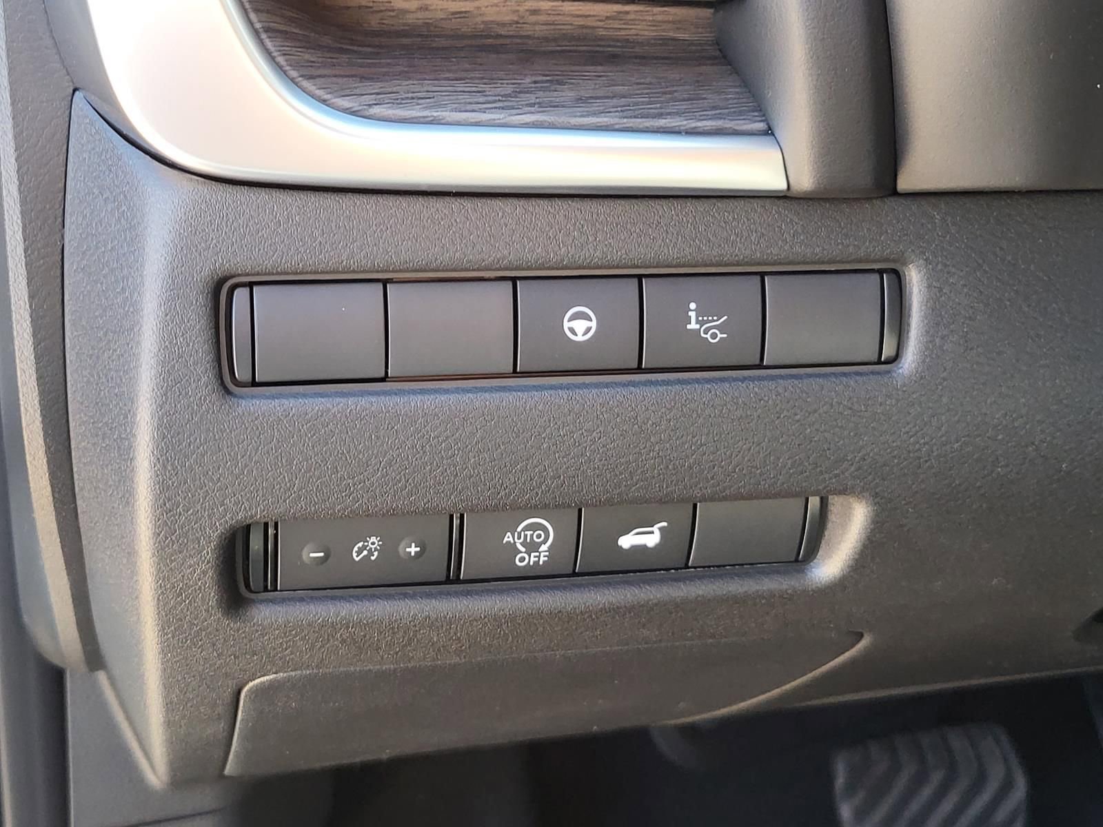 New 2026 Nissan Rogue Platinum image 22