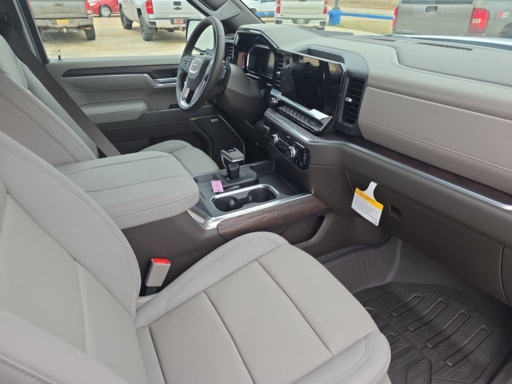 New 2026 GMC Sierra 1500 SLT w/ SLT Premium Plus Package image 10