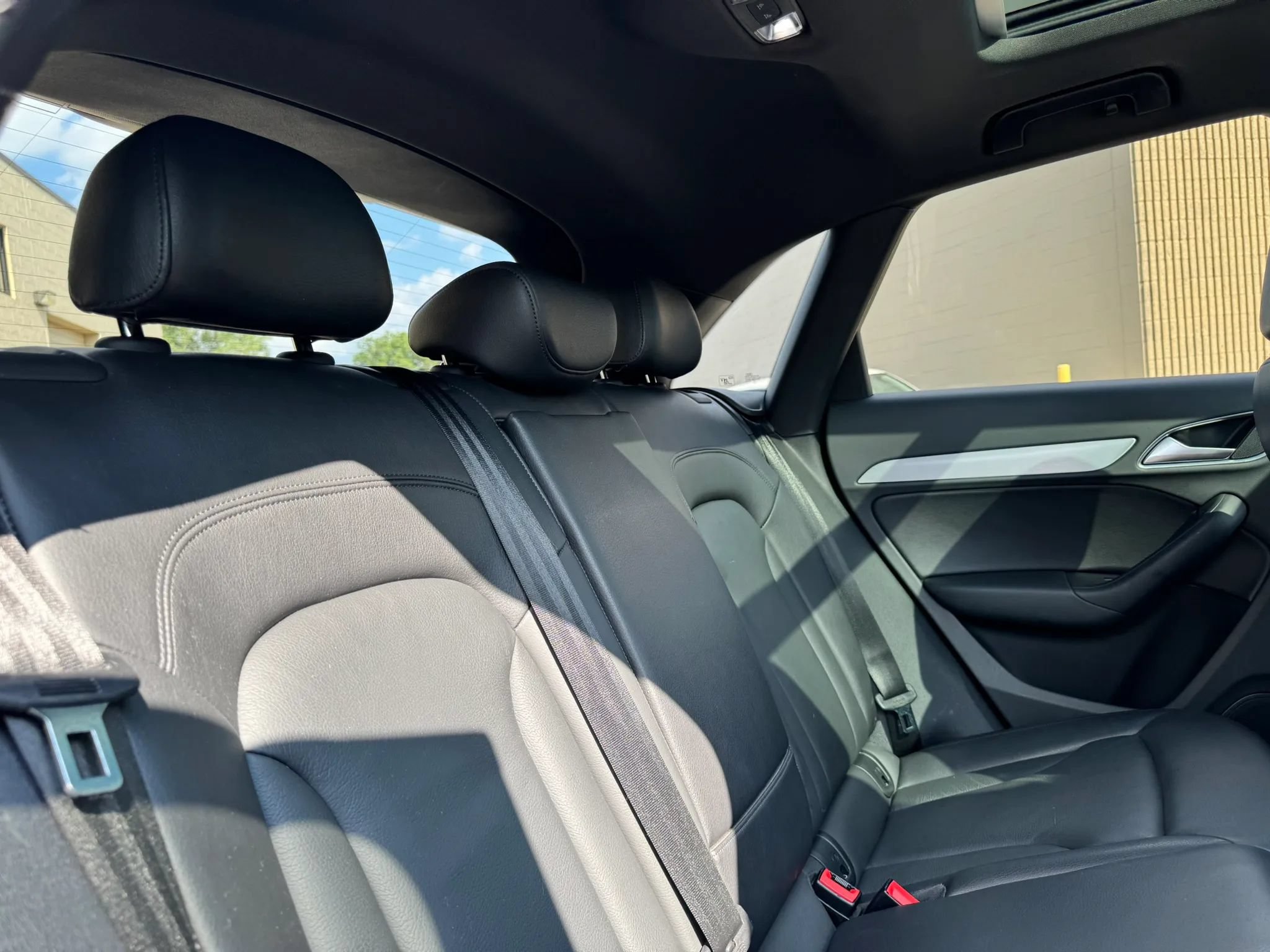 Used 2018 Audi Q3 2.0T Premium AWD/4WD image 32