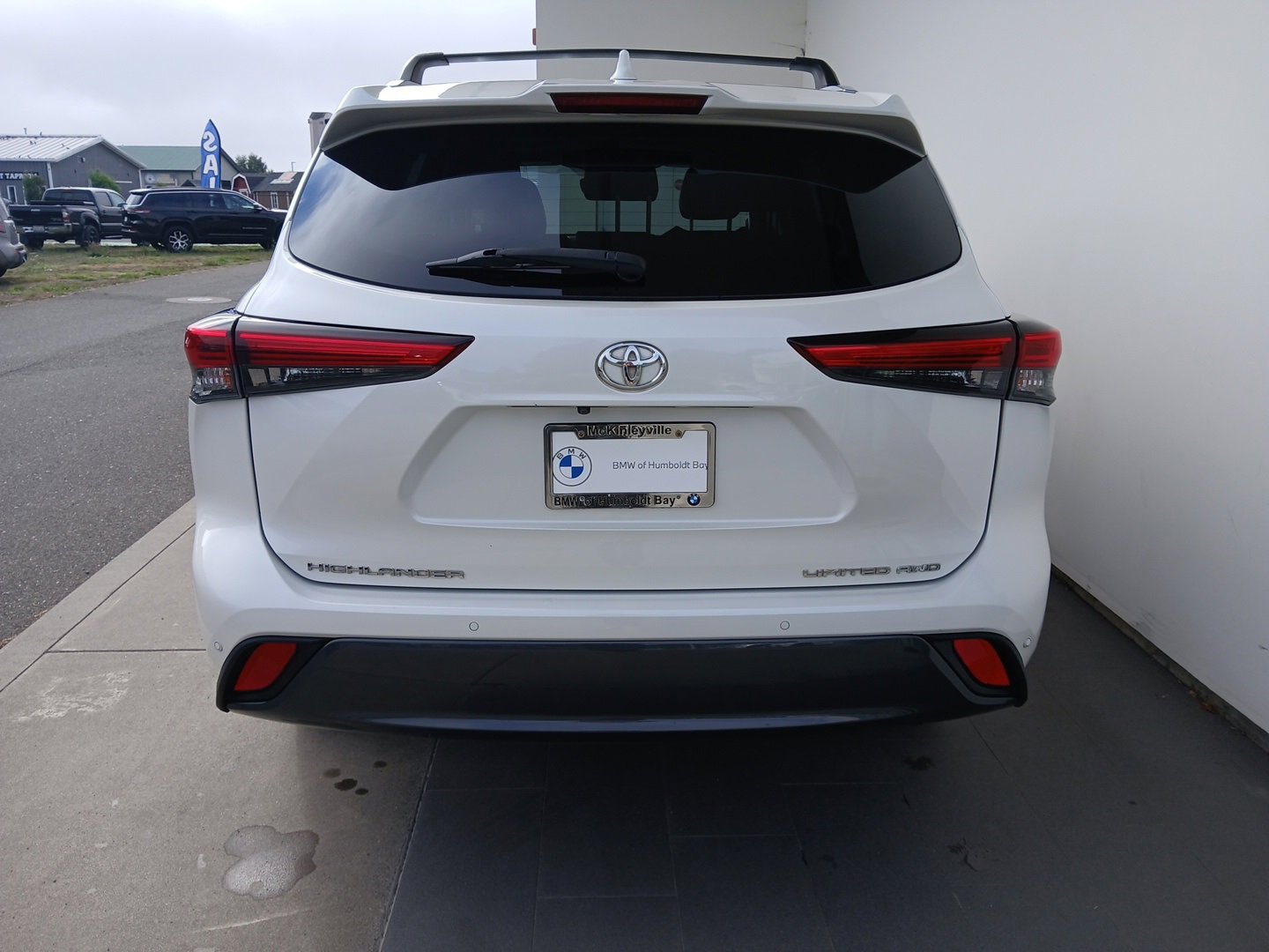 Used 2020 Toyota Highlander Limited image 8