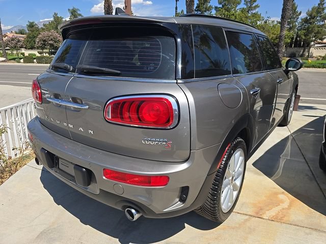 Used 2018 MINI Cooper Clubman S w/ Cold Weather Package FWD image 2