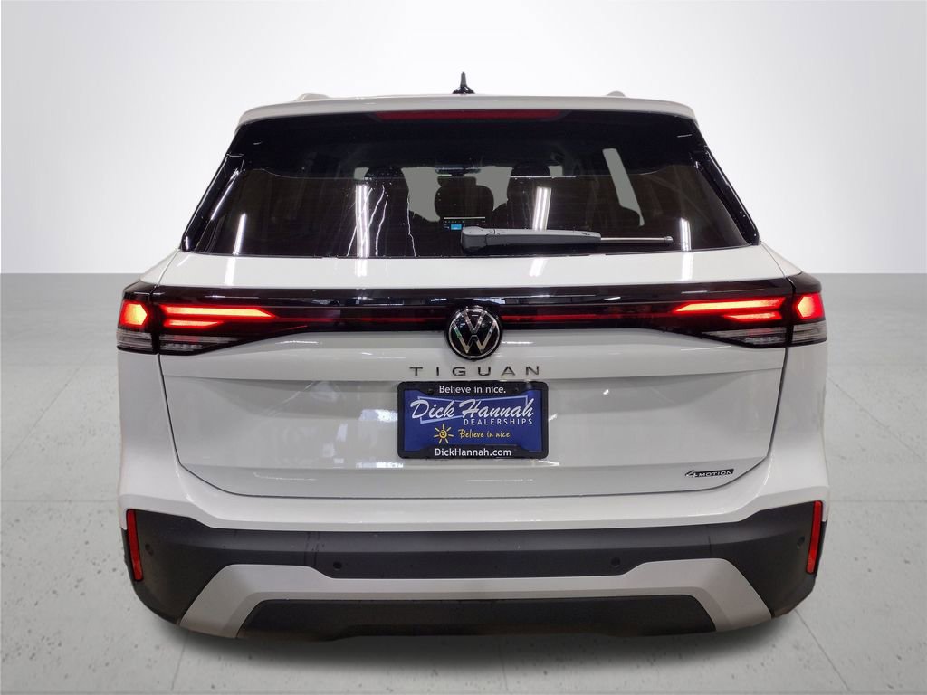 New 2025 Volkswagen Tiguan S image 11