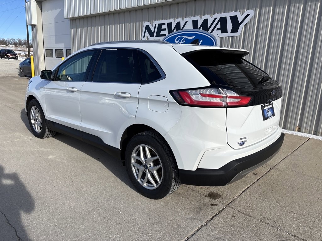 Used 2022 Ford Edge SEL w/ Convenience Package image 6