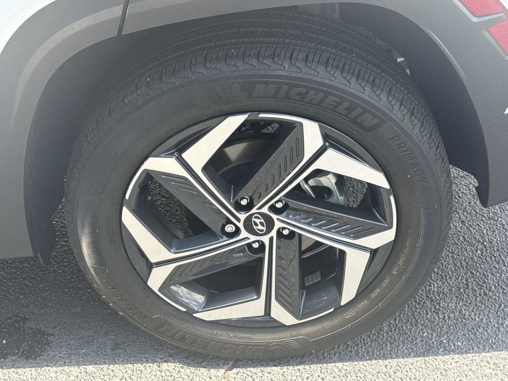 Used 2024 Hyundai Tucson Limited AWD/4WD image 19