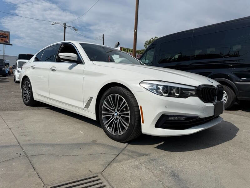 Used 2017 BMW 530i image 1