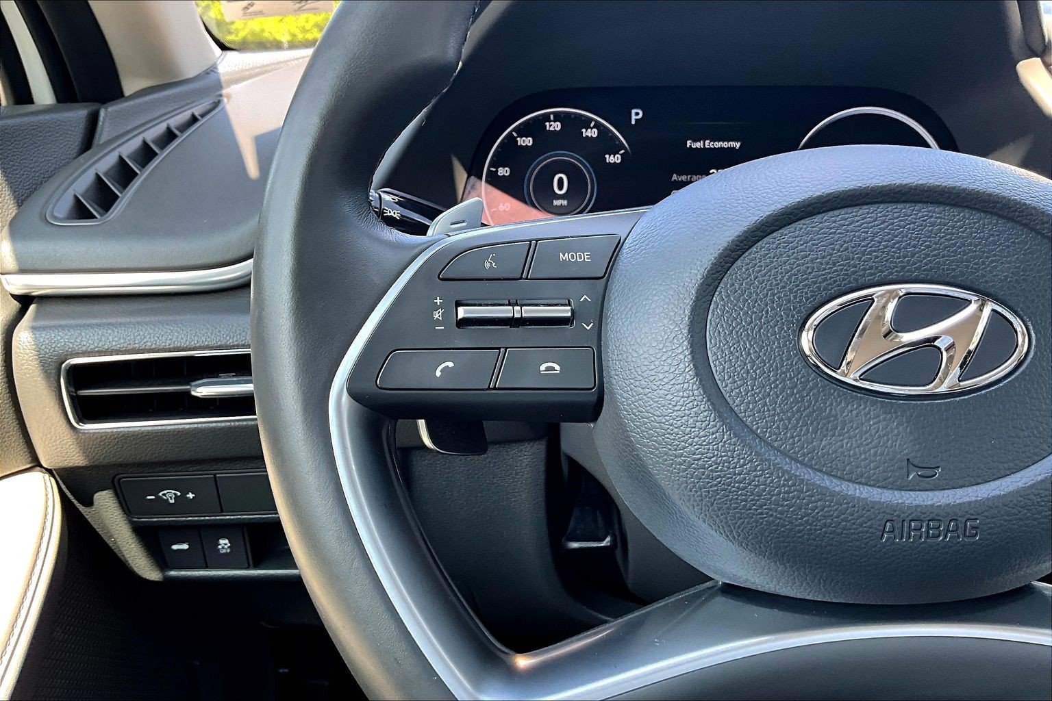 Used 2022 Hyundai Sonata Limited w/ Cargo Package FWD image 20