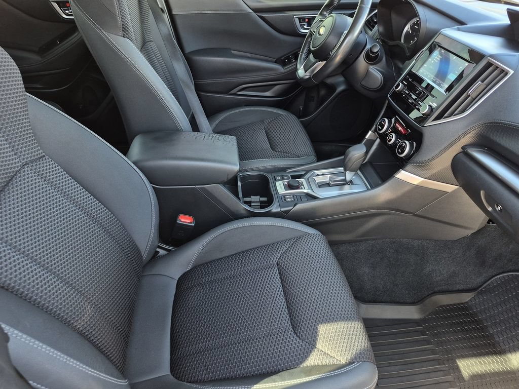 Used 2020 Subaru Forester Premium AWD/4WD image 25