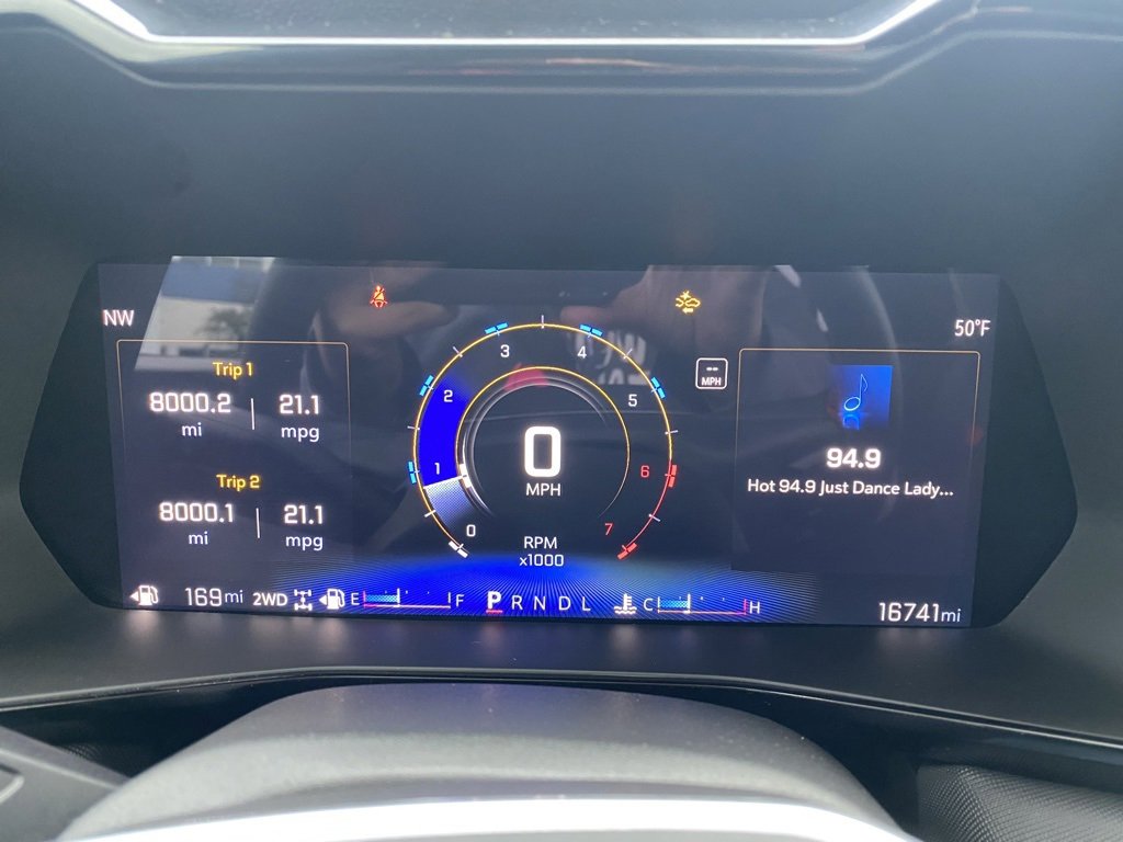 Used 2024 Chevrolet Colorado Z71 w/ Z71 Convenience Package 2 image 16