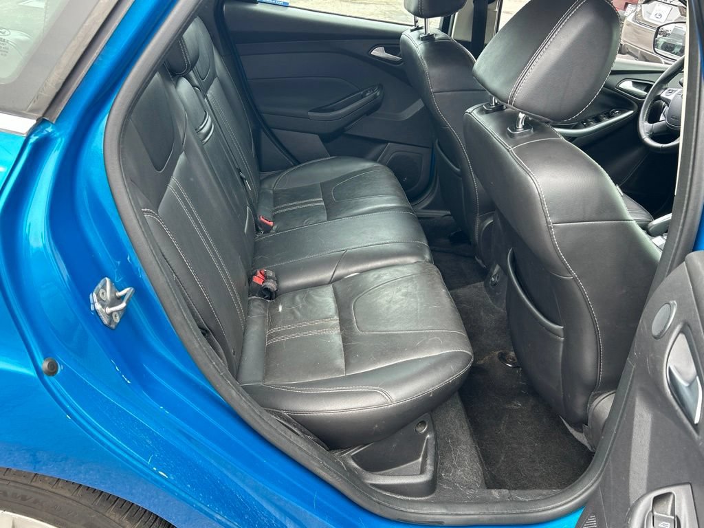 Used 2013 Ford Focus Titanium w/ Titanium Handling Pkg FWD image 14