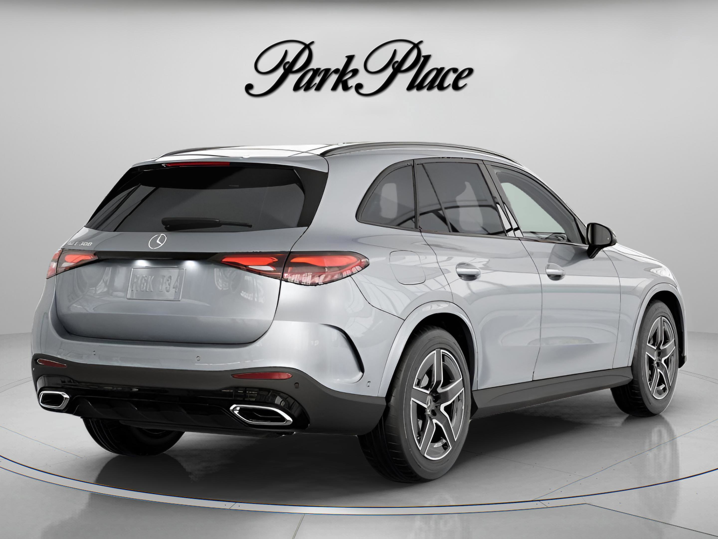Certified 2025 Mercedes-Benz GLC 300 4MATIC w/ AMG Line image 20