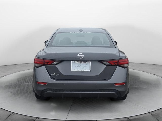 Used 2021 Nissan Sentra SV FWD image 4