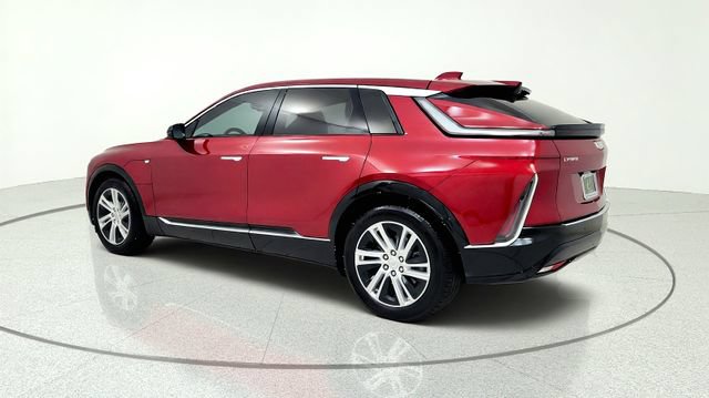 Used 2024 Cadillac Lyriq Tech w/ LPO, Floor Liner Package AWD/4WD image 6