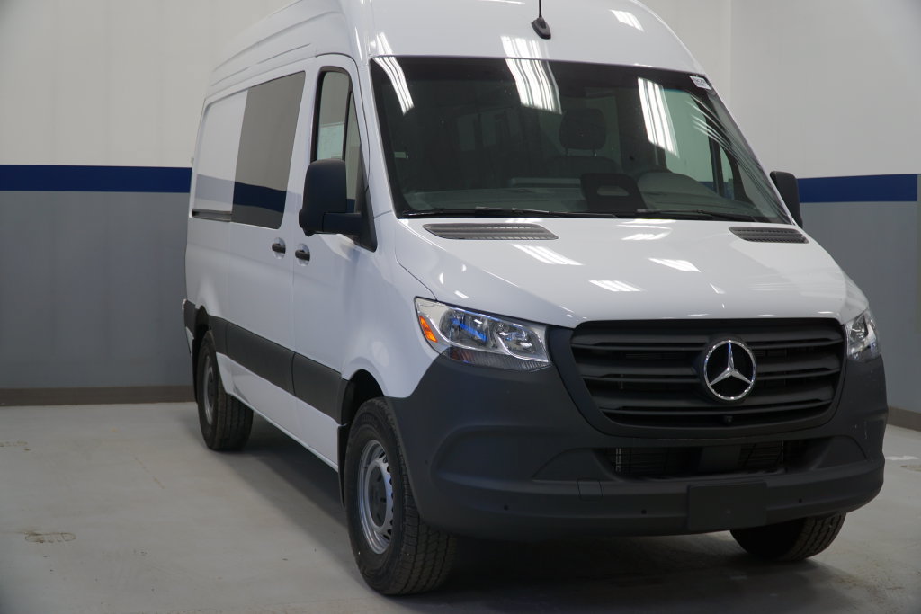 New 2026 Mercedes-Benz Sprinter 2500 image 1