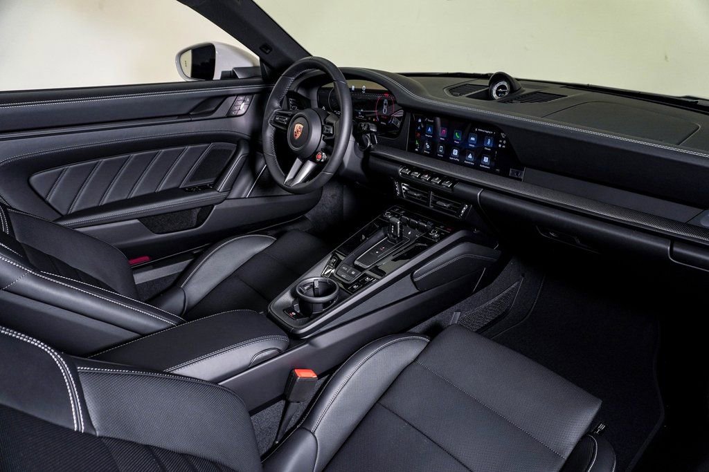 New 2026 Porsche 911 Carrera 4S image 14
