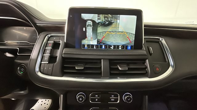 Used 2022 Chevrolet Suburban LT w/ Luxury Package AWD/4WD image 23