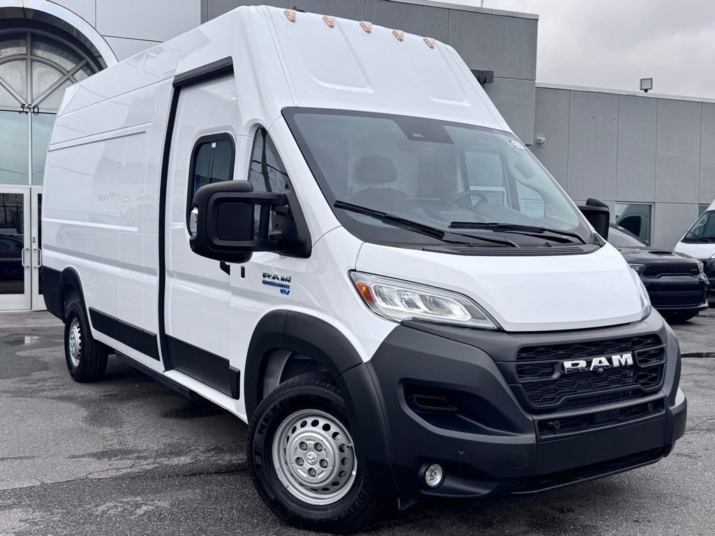 Used 2024 RAM ProMaster 3500 FWD image 1