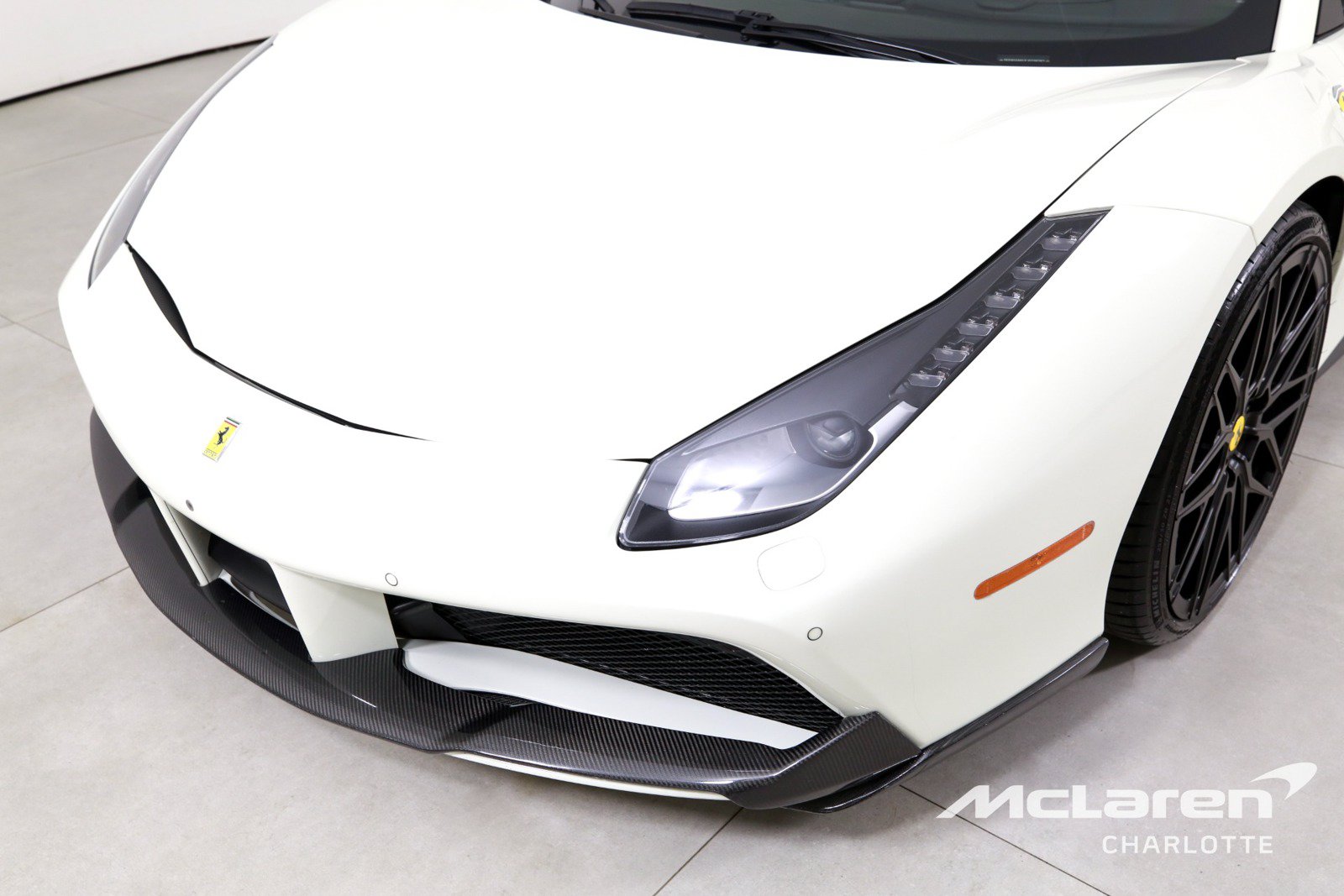 Used 2018 Ferrari 488 Spider RWD image 34