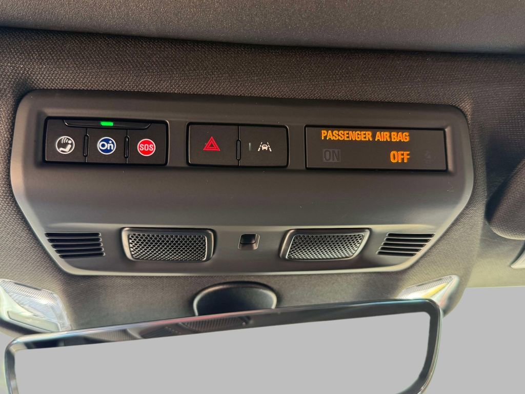 Used 2024 Chevrolet Corvette Stingray Coupe w/ 1LT RWD image 23