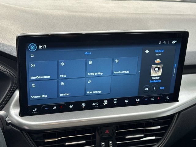 New 2025 Ford Escape SE w/ Class II Trailer Tow Package FWD image 12