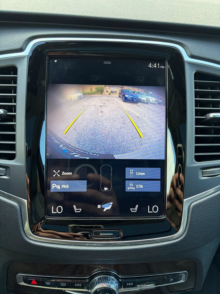 Used 2019 Volvo XC90 T6 Momentum w/ Protection Package Premier AWD/4WD image 15