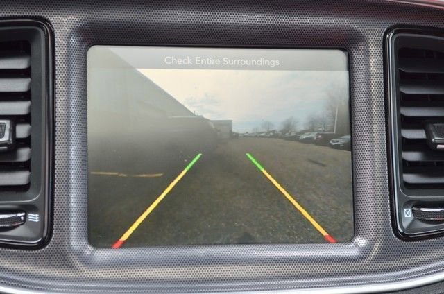 Used 2015 Dodge Challenger SRT w/ Technology Group image 30