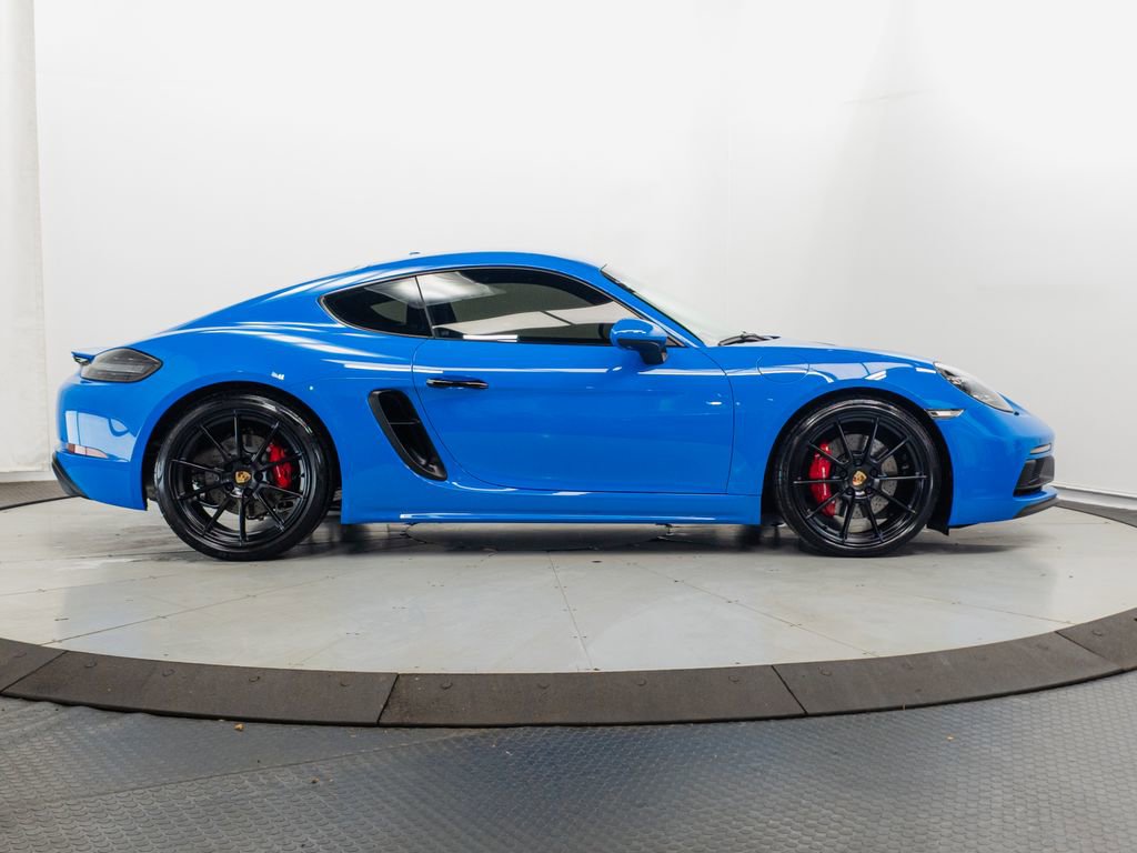 Used 2022 Porsche 718 Cayman GTS RWD image 23