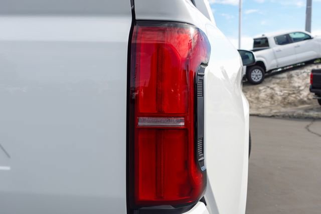 New 2026 Toyota Tacoma SR5 AWD/4WD image 8