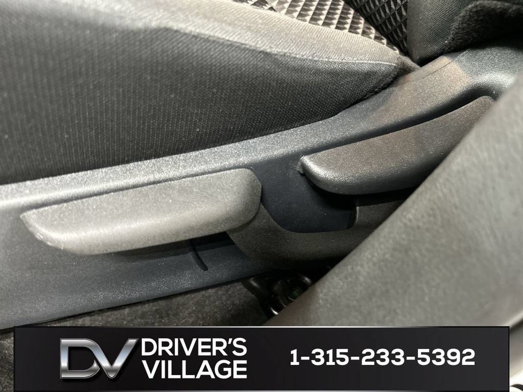 Used 2023 Nissan Versa S w/ Trunk Package FWD image 10