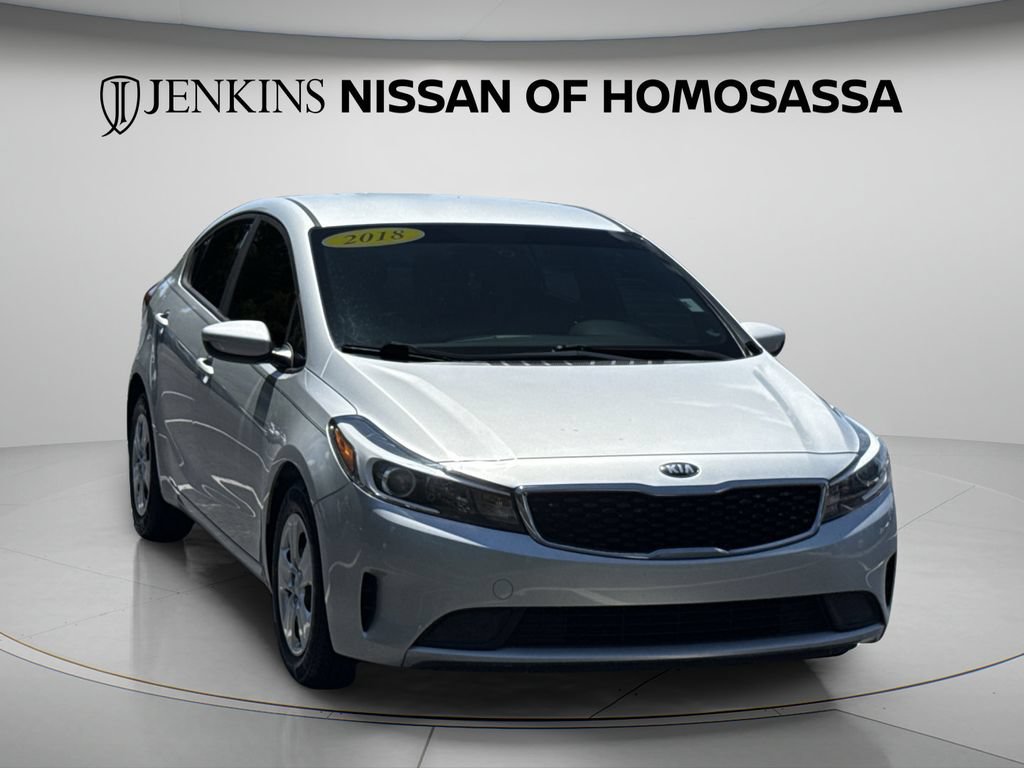 Used 2018 Kia Forte LX FWD image 2
