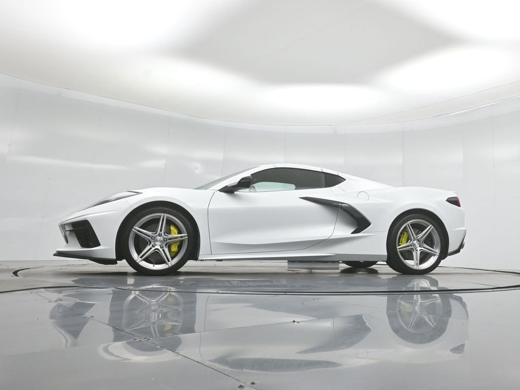 Used 2023 Chevrolet Corvette Stingray Preferred Cpe w/ Z51 Performance Package RWD image 44