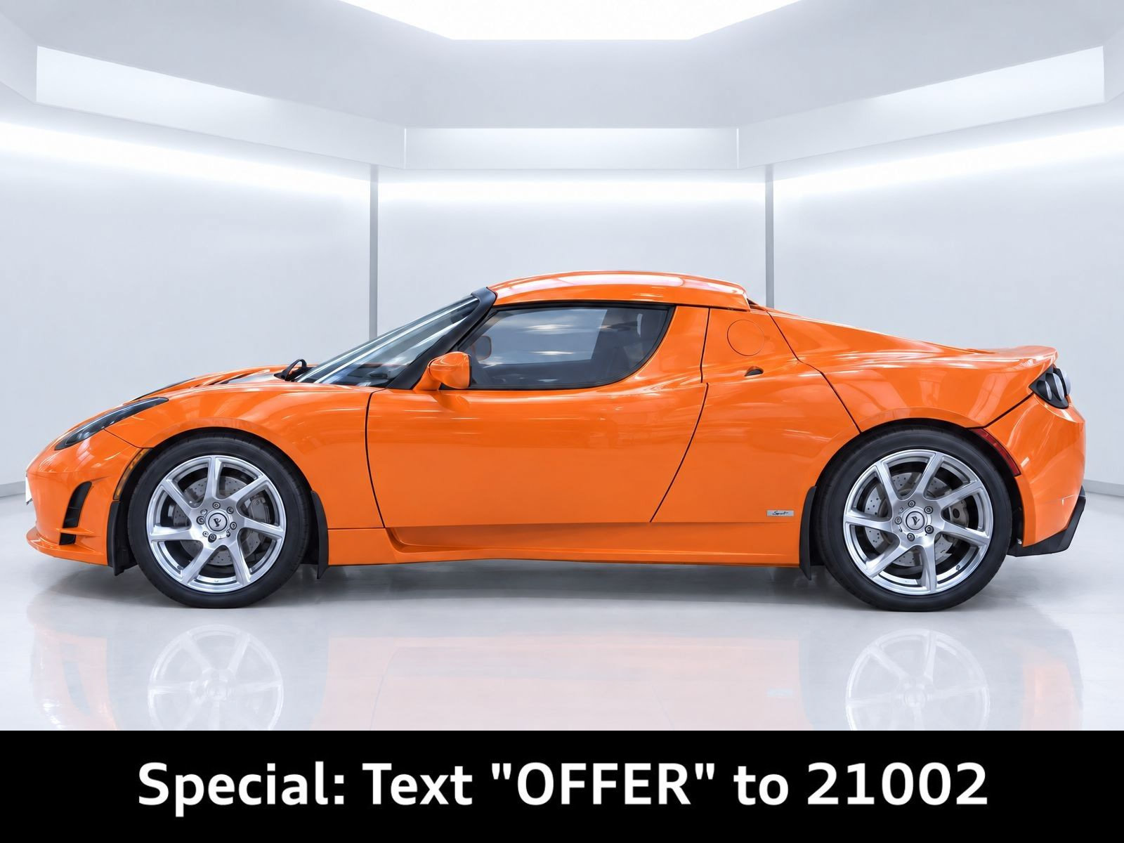 Used 2010 Tesla Roadster Sport RWD image 2