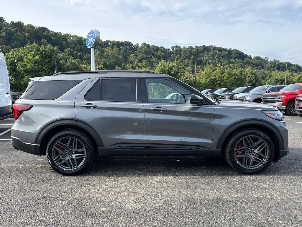 New 2027 Ford Explorer ST w/ Sun And Sound Package AWD/4WD image 4