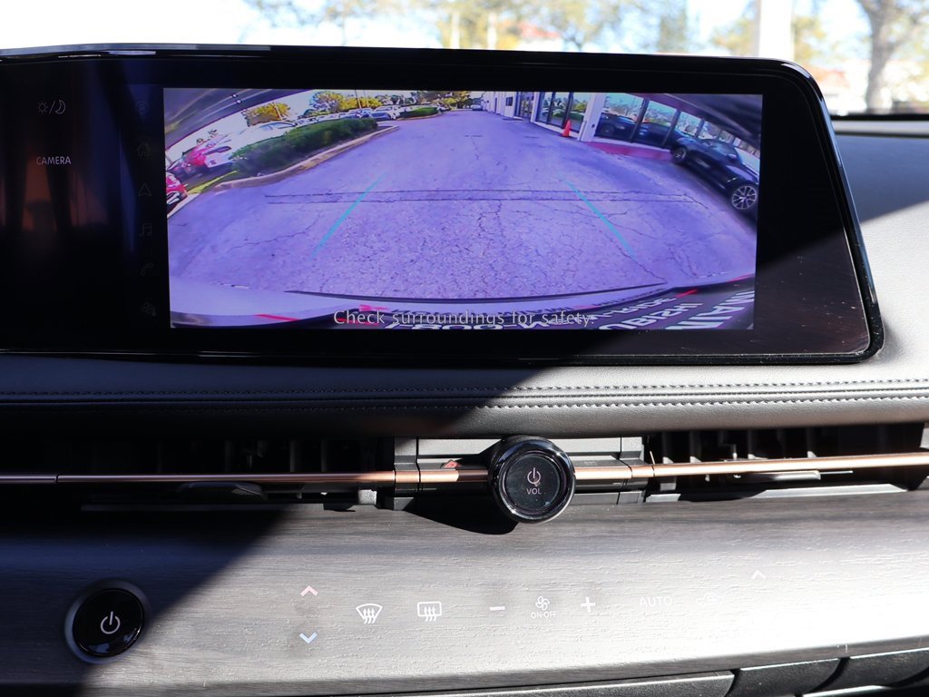 Used 2023 Nissan Ariya AWD image 52