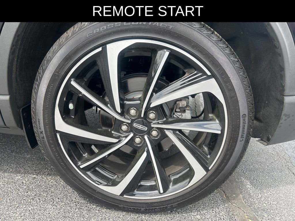 Used 2023 Lincoln Corsair Reserve w/ Equipment Group 201A FWD image 23