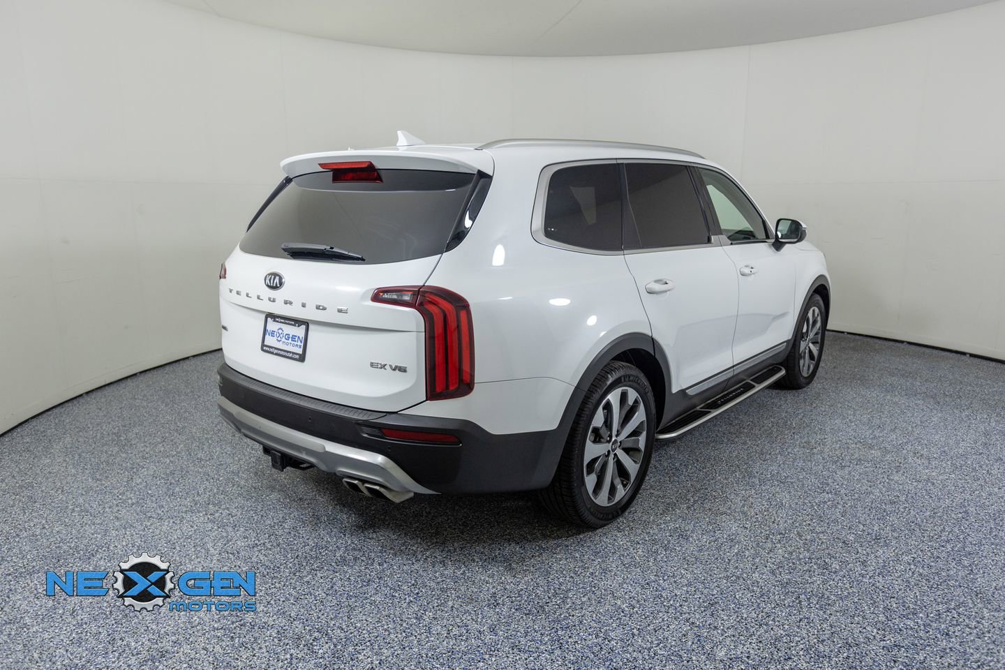 Used 2020 Kia Telluride EX w/ EX Premium Package image 7