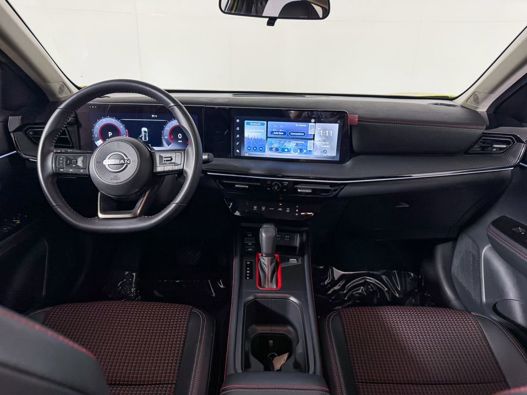 Certified 2025 Nissan Kicks SR image 14