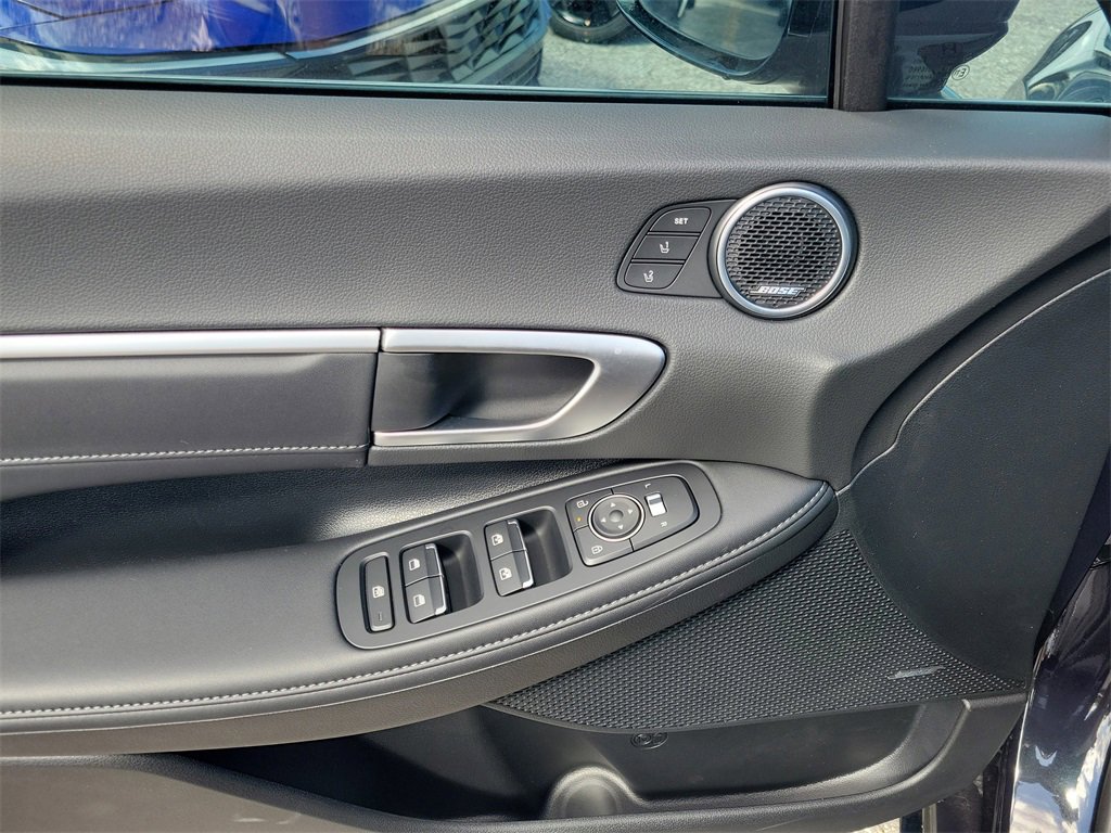New 2025 Hyundai Sonata Limited image 7