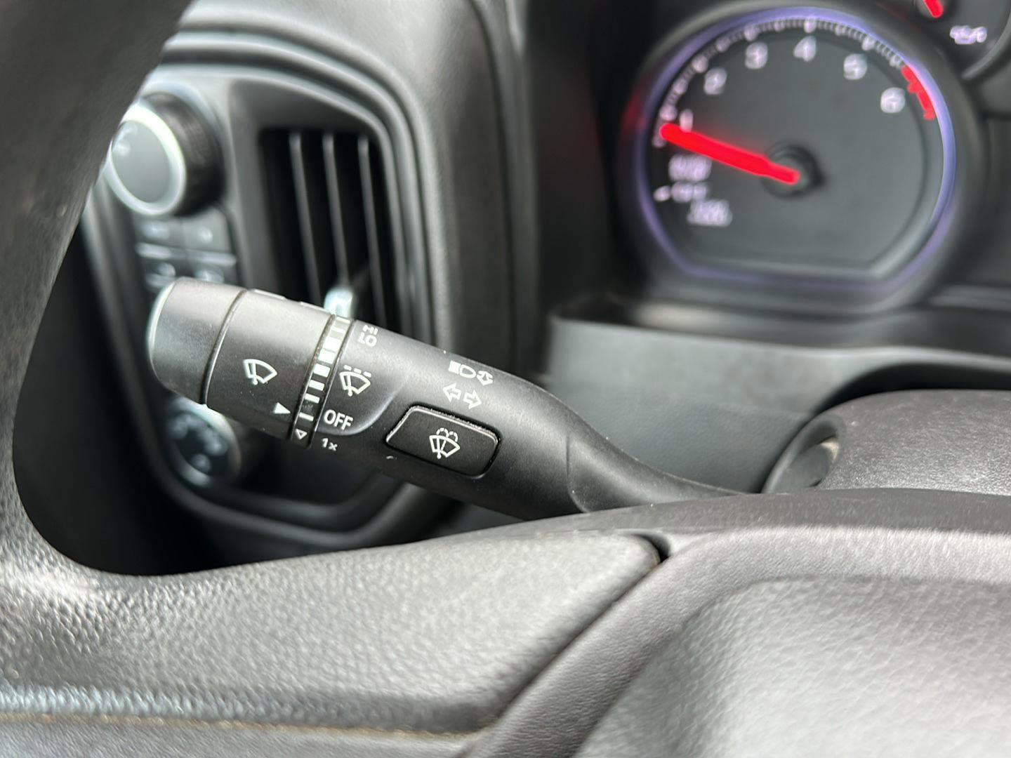 Used 2020 Chevrolet Silverado 1500 Custom w/ Custom Value Package image 26