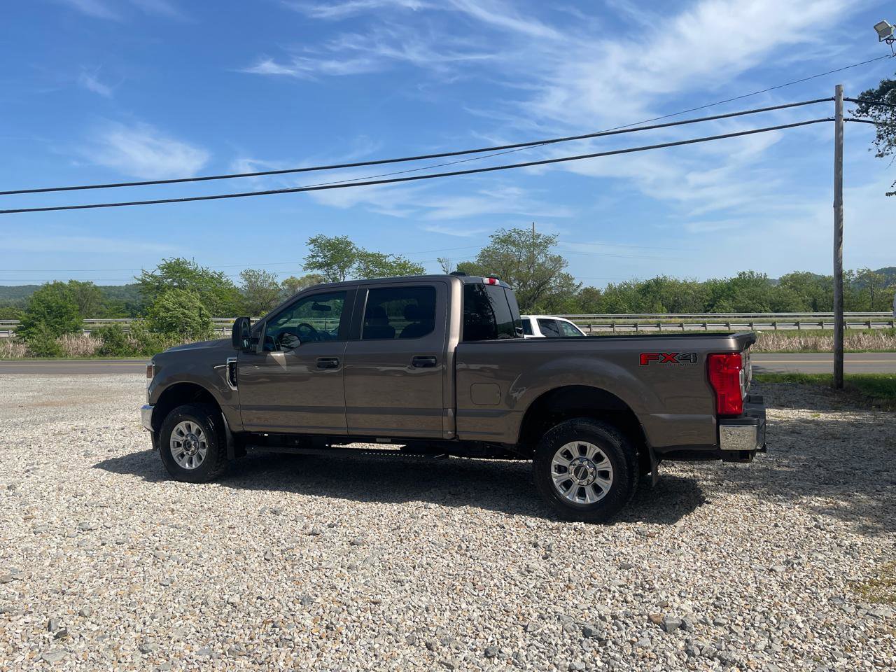 Used 2021 Ford F250 XL w/ STX Appearance Package AWD/4WD image 3